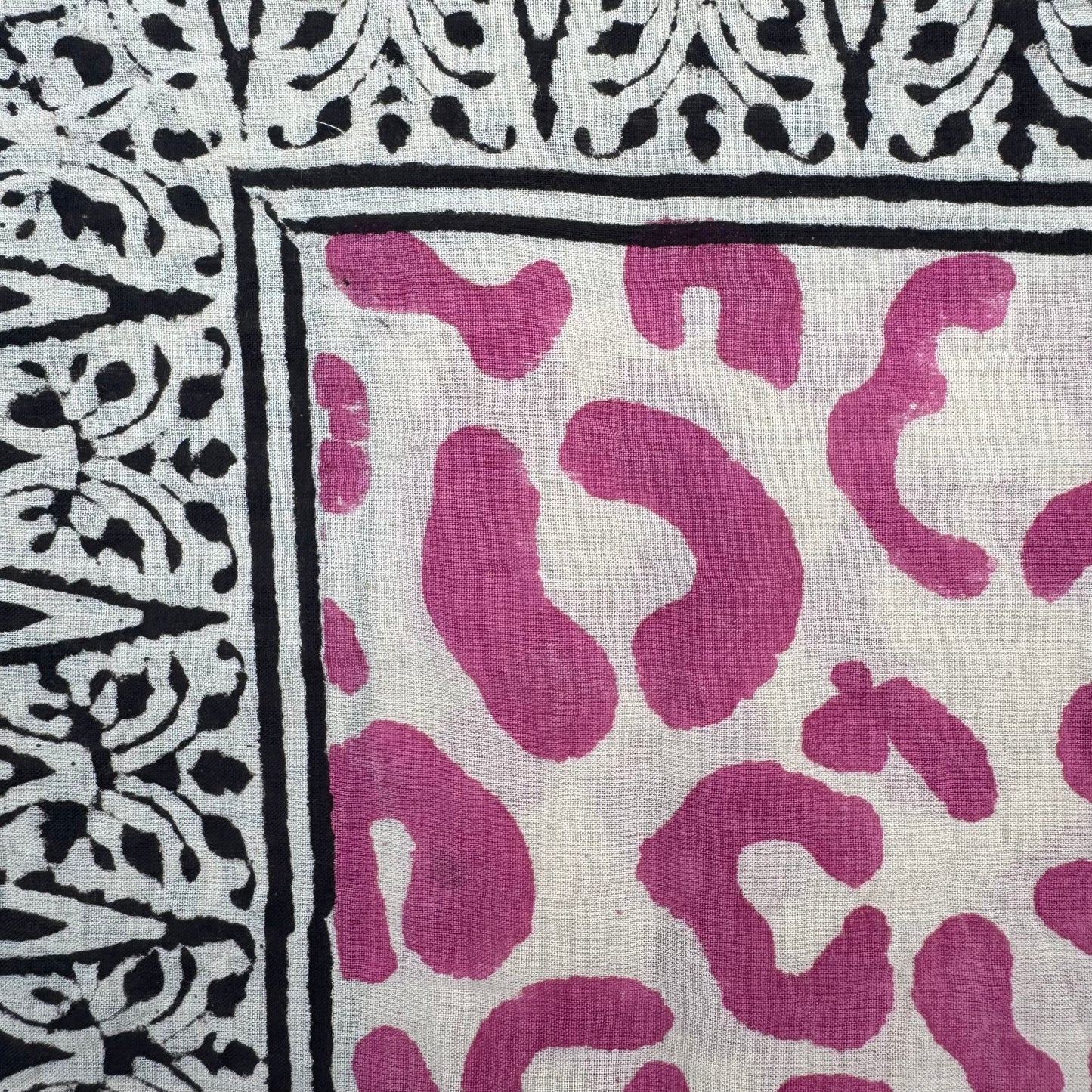 Bandana léopard rose